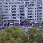 Niebieski Meander Blisko Metra Varşova
