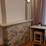 Niebieski Meander Blisko Metra *