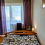 Hostel Niebieski Meander Blisko Metra Varşova