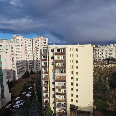 Vandrarhem Niebieski Meander Blisko Metra Warszawa