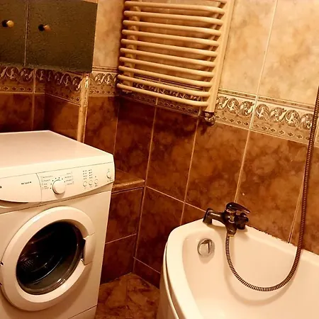 Niebieski Meander Blisko Metra Hostel Varşova